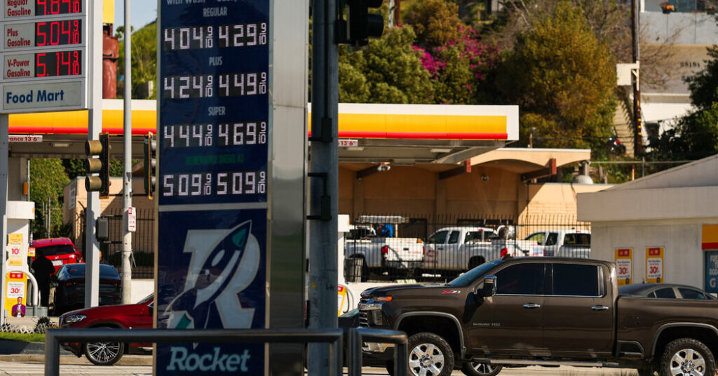 U.S. Gas Prices, Up 11% in a Week, Pile Pressure on Trump