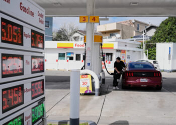 One month into Iran, the GOP’s political reality sinks in