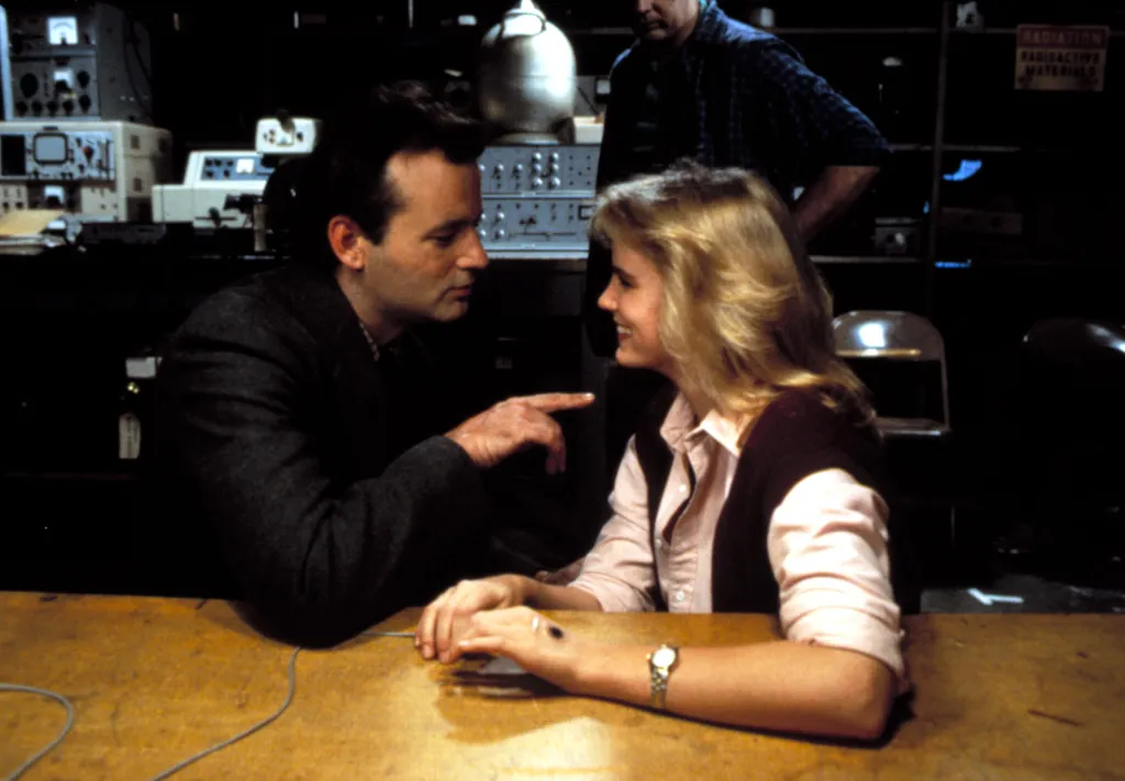 Bill Murray flirting with Jennifer Runyon in Ghostbusters.