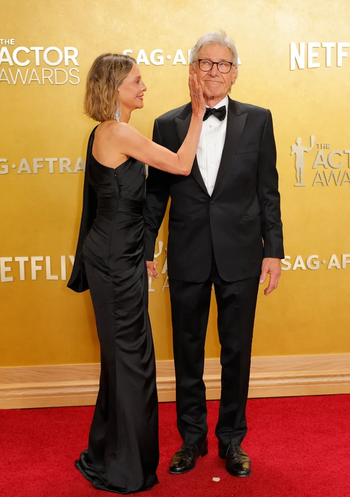 Harrison Ford and Calista Flockhart on the red carpet at the Actor Awards.