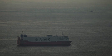 A Few Ships Are Trickling Through the Strait of Hormuz With Iran’s Approval