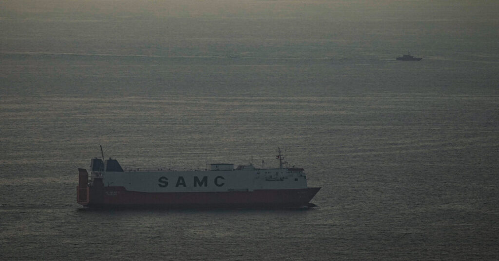 A Few Ships Are Trickling Through the Strait of Hormuz With Iran’s Approval