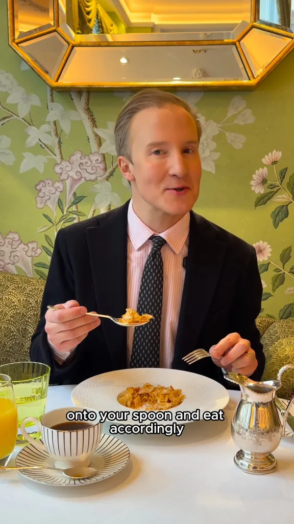 William Hanson demonstrating the 