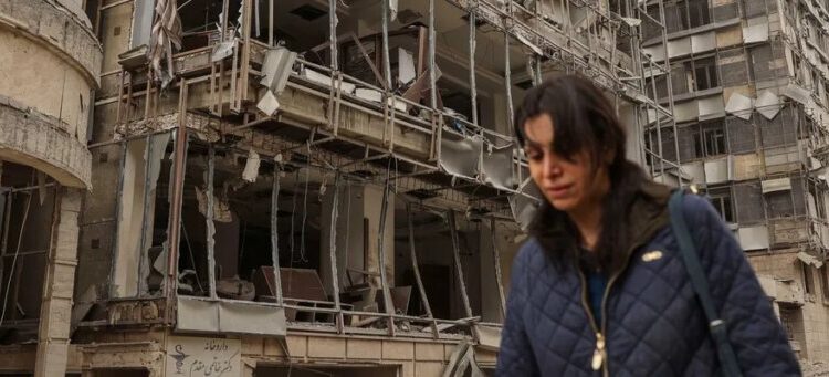 White House insiders reveal Trump’s desperate bid to escape war with Iran