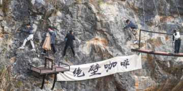 Is This Cliffside Café the Most Dangerous Coffee Stop on Earth?