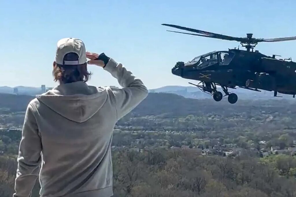 US Army investigating attack helicopter ‘photoshoot’ at Kid Rock’s home