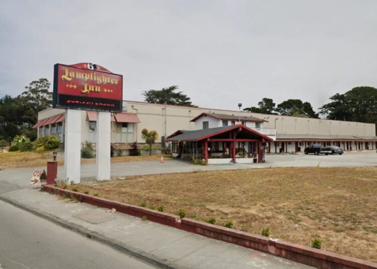 Chilling mystery as two women die in same motel room days apart