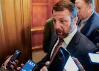 Controversial MAGA Senator clears first hurdle to becoming next DHS chief: report