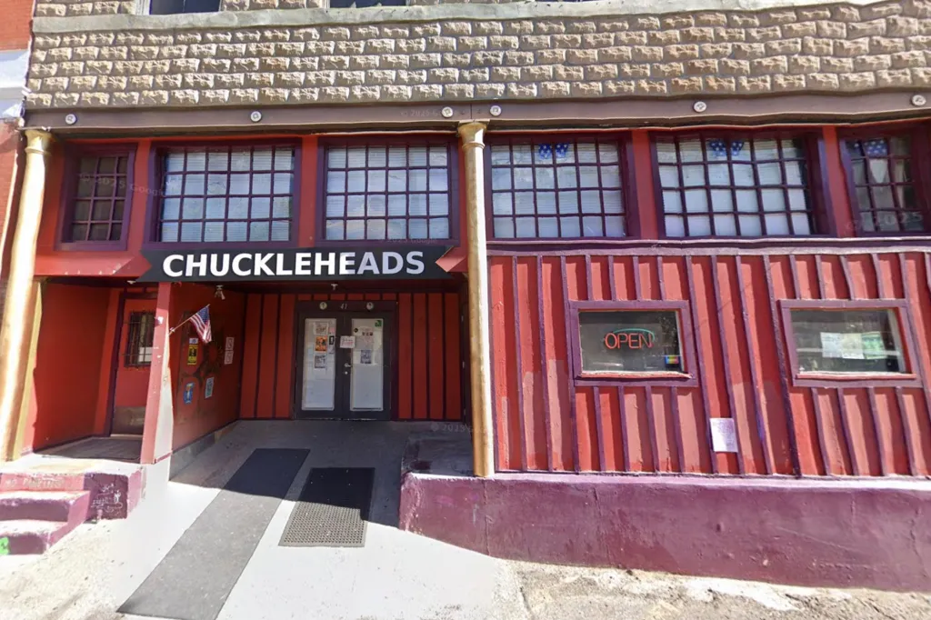 Becker was recently diagnosed with terminal cancer, and was living in Arizona while owning a comedy club called Chuckleheads. 