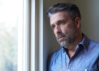 Dear Abby: My freeloading neighbor is ruining my life