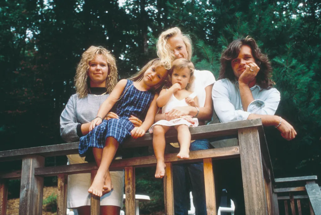 John Mellencamp with his wife and three daughters Michele, Teddi Jo, and Justice.
