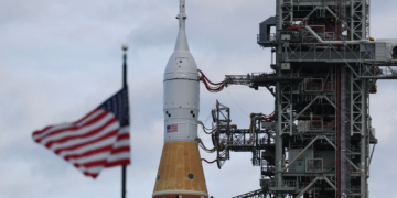 NASA Scrapped Its Plan to Put Astronauts on the Moon With Artemis III