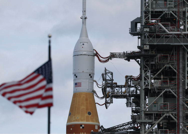 NASA Scrapped Its Plan to Put Astronauts on the Moon With Artemis III