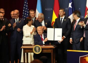 Trump vows US military power toward eradicating cartels, urges Latin American countries to do the same