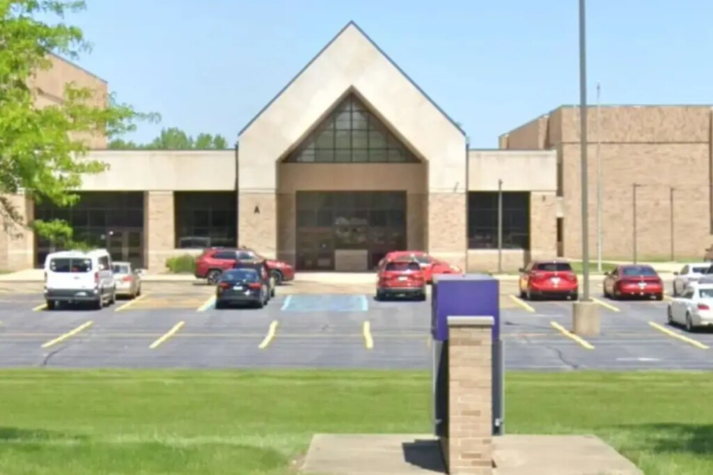 Indiana teacher sparks fury after telling 5th-grade students they’re ‘acting like monkeys in a zoo’