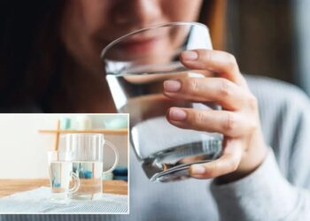 Should you be drinking cold or hot water? Experts weigh in on the healthier option