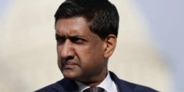 Demanding Action, Ro Khanna Says ‘The American People Are Tired of Regime Change Wars’
