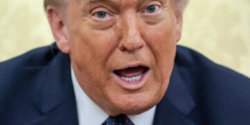 ‘Only one person to blame’: GOP frets that Trump has thrown away single ‘economic win’