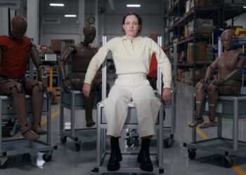 Buckle Up, Women. Cars Still Aren’t Built for You.