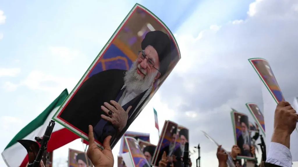 ‘The A team did survive’: Fox News reporter admits Trump’s mistake left Iran ‘dangerous’