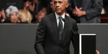 Barack Obama delivers harsh criticism of Trump as he honors Rev. Jesse Jackson