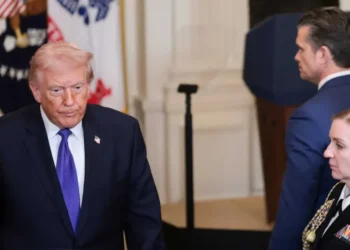 Mockery as Trump glitches during Medal of Honor ceremony: ‘Brain is plaque and grease’