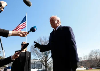 Expert floored by Trump’s ‘messy’ offer to Iranian regime guards: ‘Going to get worse’