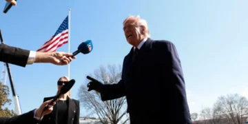 Expert floored by Trump’s ‘messy’ offer to Iranian regime guards: ‘Going to get worse’