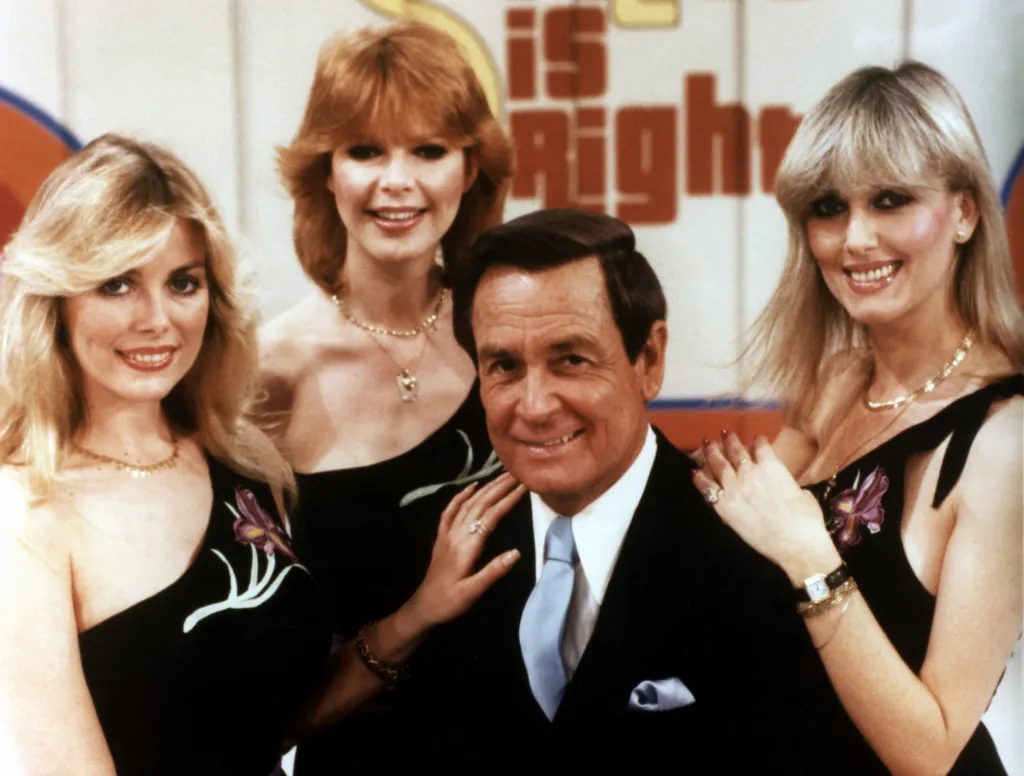 Bob Barker with Janice Pennington, Holly Hallstrom, and Dian Parkinson on The Price Is Right.
