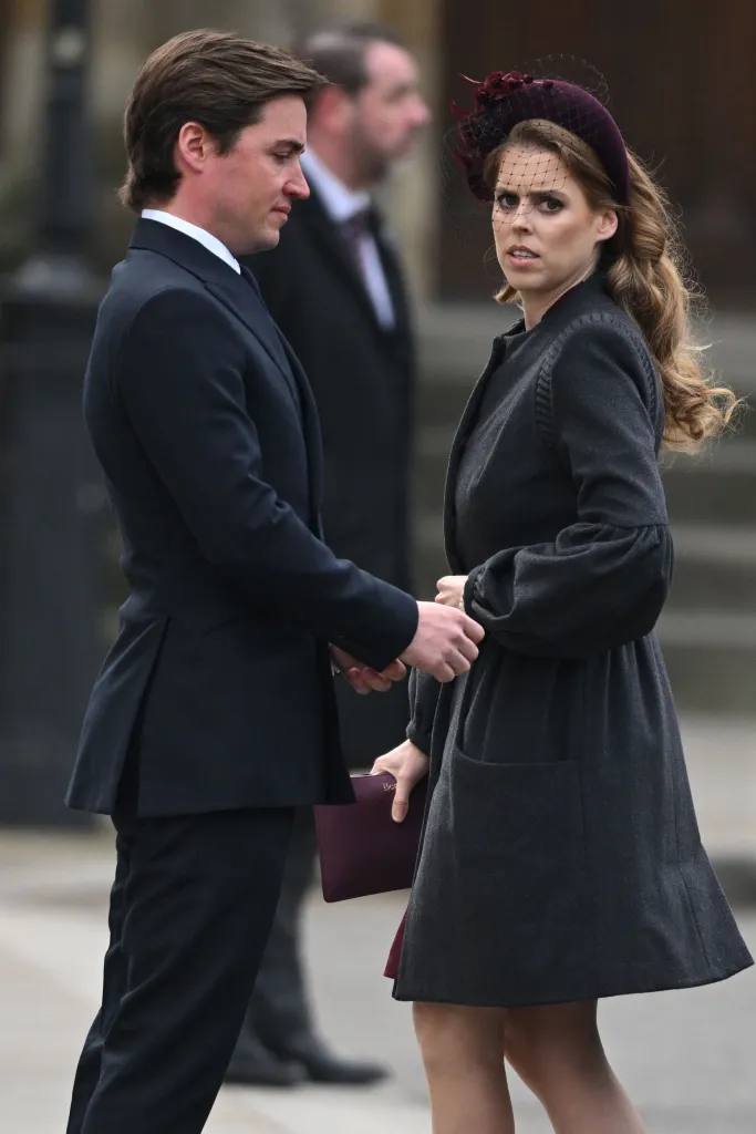 Princess Beatrice and Edoardo Mapelli Mozzi attending a thanksgiving service.