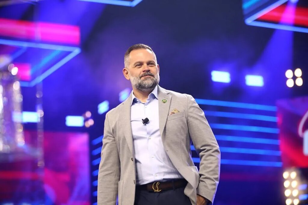 GOP lawmaker accused of assaulting girlfriend brags about ‘100% family rating’