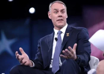 Another House Republican calls it quits