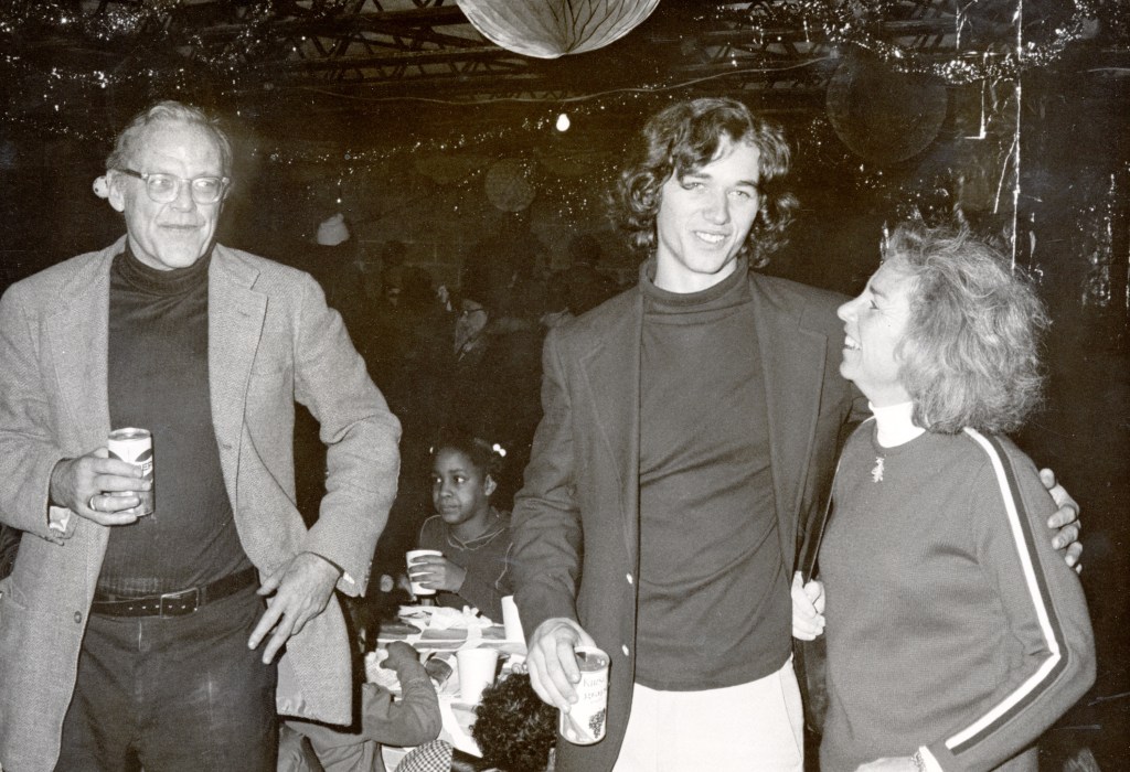 Robert F. Kennedy Jr. smiling between Lemoyne Billings and Ethel Kennedy.