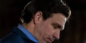 Florida Republicans panic that DeSantis’ redistricting will blow up in their faces