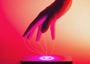 A Possible US Government iPhone-Hacking Toolkit Is Now in the Hands of Foreign Spies and Criminals