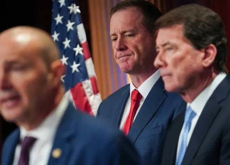 Republicans get stark warning Trump-backed voting bill will blow up in their faces