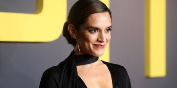 ‘The Pitt’ Star Sepideh Moafi Says First Agent Told Her to Change Her Name to Get Roles