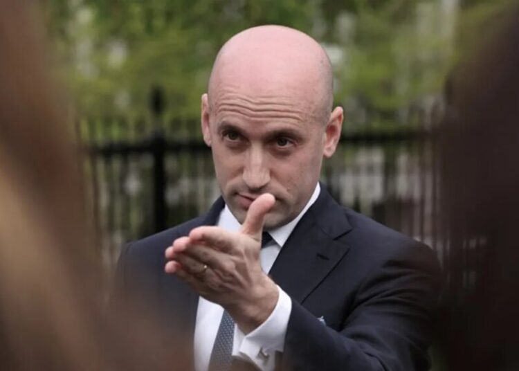 Trump’s midterm ‘panic’ threatens to spell the end for Stephen Miller: analyst