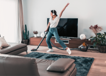 The Ultimate Spring Cleaning Checklist: 10 Essentials for a Fresh Start