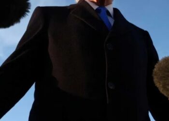 Trump’s airport move just laid bare a massive MAGA lie: columnist