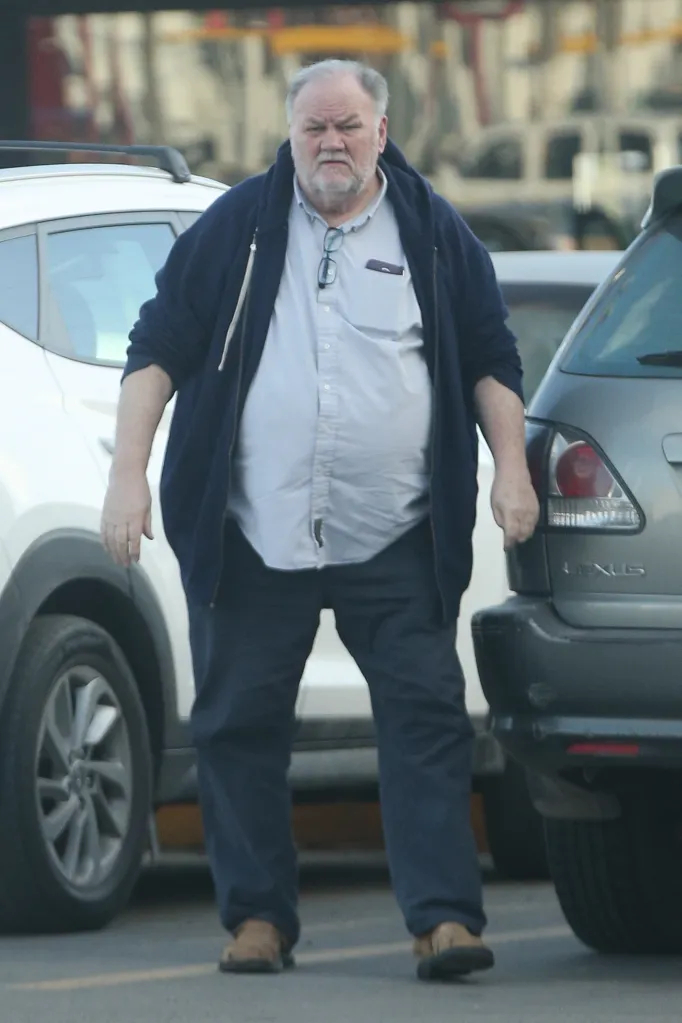 Thomas Markle, father of Meghan Markle, grocery shopping in Baja, Mexico.