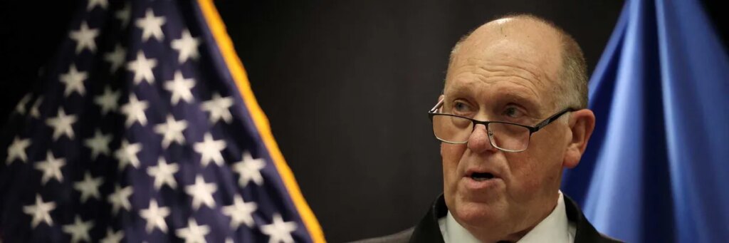 Disbelief as Trump’s big DHS ‘concession’ is he may agree to follow the law