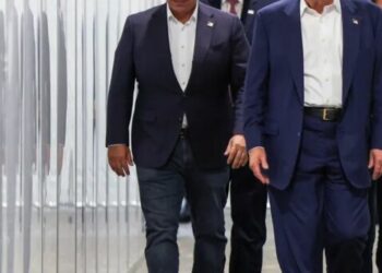 ‘Really big deal’: Experts astounded by Florida GOP sheriffs’ ‘seismic’ break with Trump