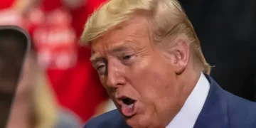 How Trump learned from a circus ‘freak show’ how to fool America: author