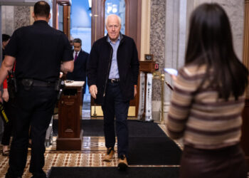 Republicans hold their breath and hope for a quick Trump endorsement in Texas