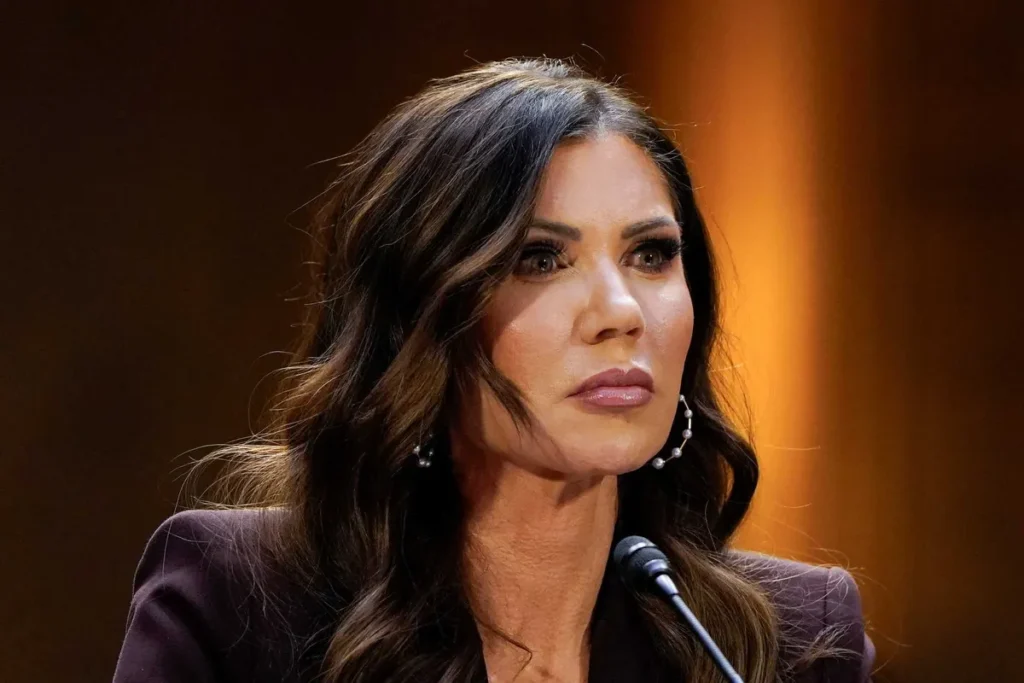 Trump’s allegation against Noem would constitute a federal crime: analyst