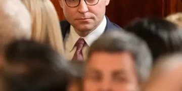 ‘Turmoil’ threatens Trump’s last-gasp midterm plan as GOP gathers for retreat: analysis