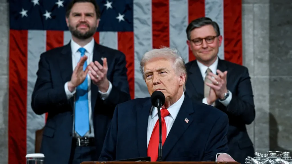 GOP fractures over DHS funding while Democrats block House Republican proposal