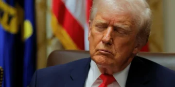 ‘I want my vote back!’ Disgusted viewers crush MAGA TV network with anti-Trump mail