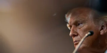 Ex-Trump aide blows the lid off White House chaos: ‘It’s so much worse’